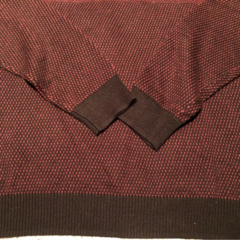 NWT! Marc Anthony Luxury Collection Crewneck Pullover Burgundy & Black Sweater